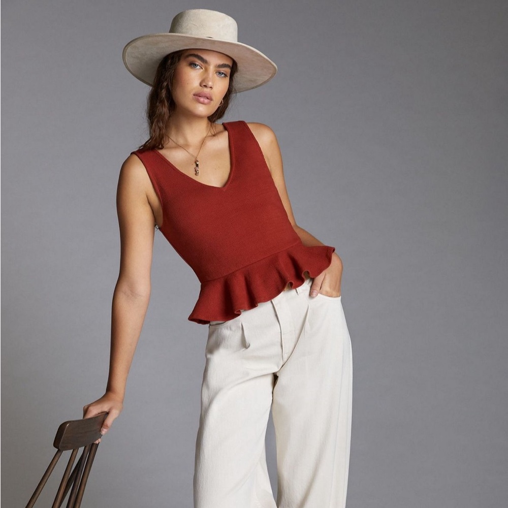 NWT Anthropologie Peplum v neck tank